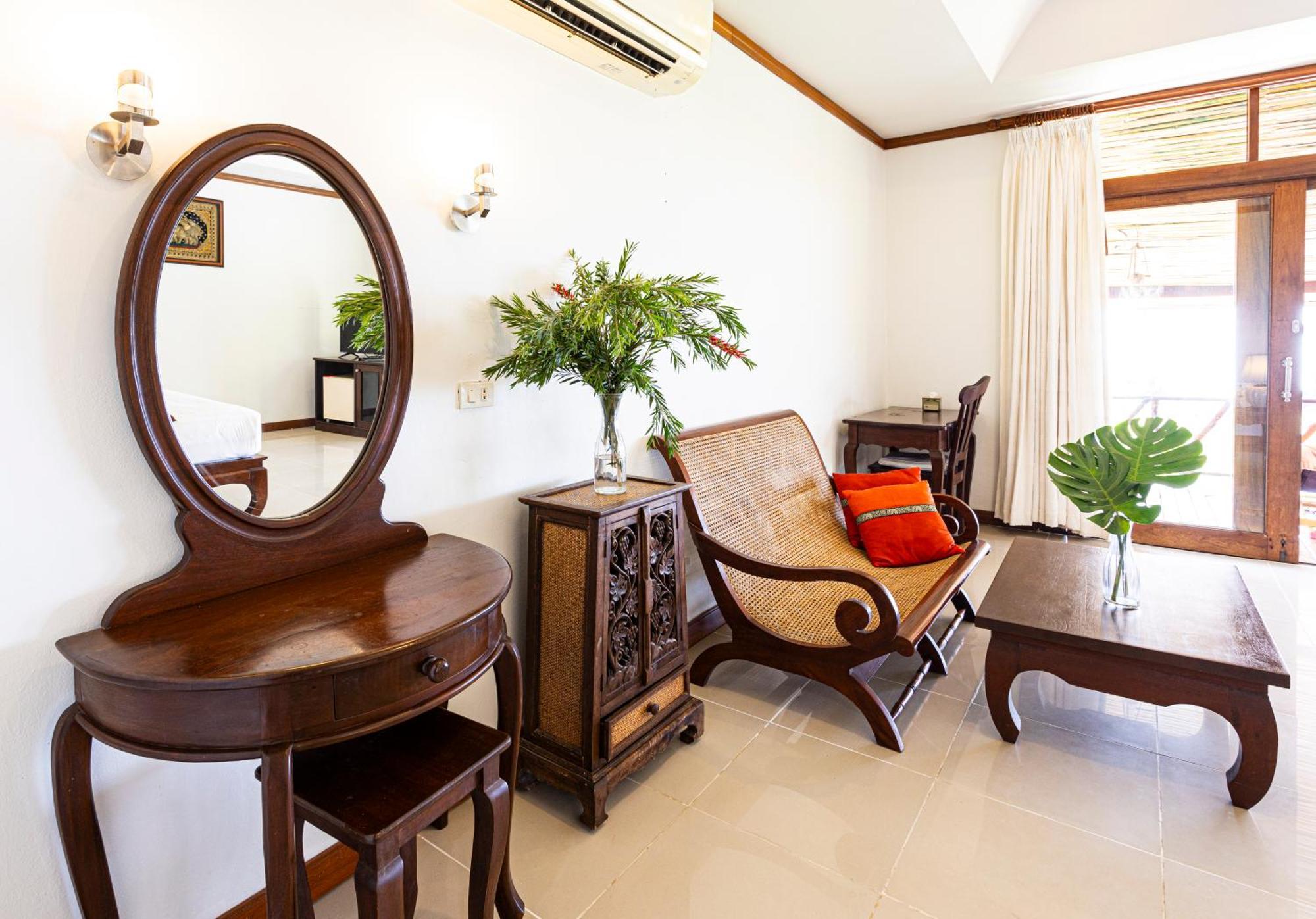 Lipa Lodge Beach Resort Lipa Noi Eksteriør billede